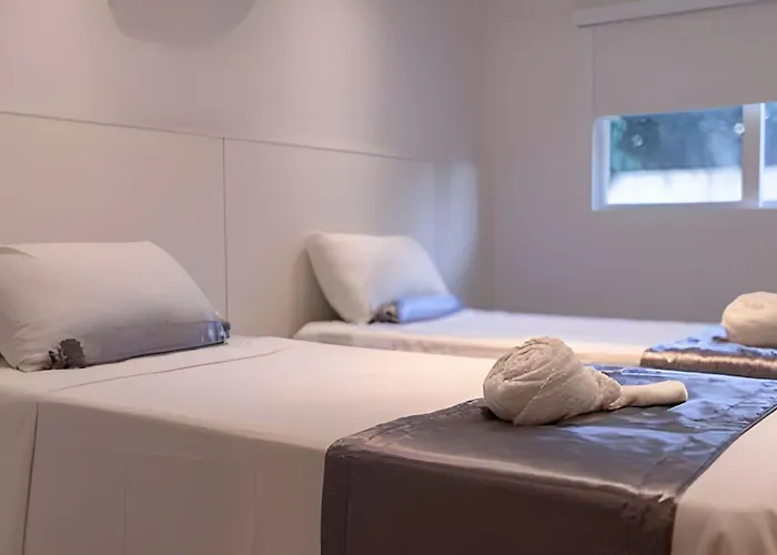 Apartamento Com 2 Quartos A 50 Metros Da Praia