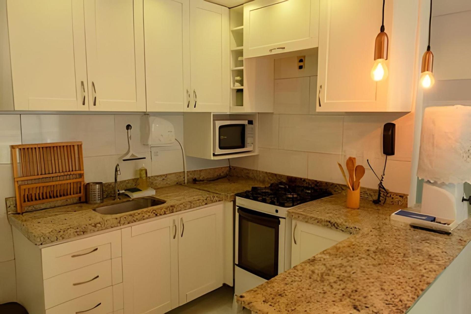 Com 2 Quartos A 50 Metros Da Apartment